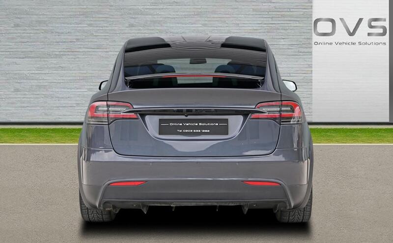 TESLA MODEL X
