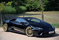 LAMBORGHINI HURACAN