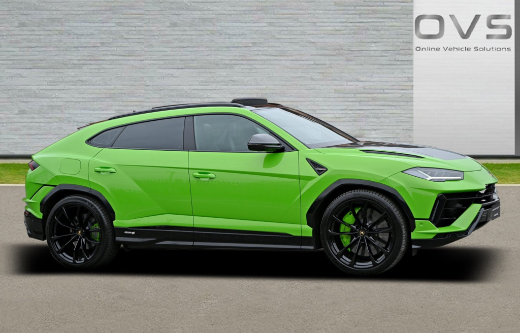 2023 Lamborghini URUS